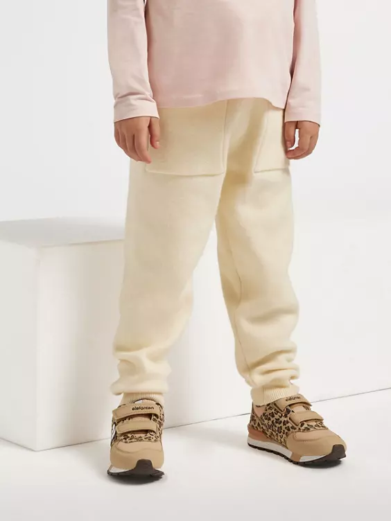 Elefanten Strickhose 4 Elefanten Strickhose – Bild 2